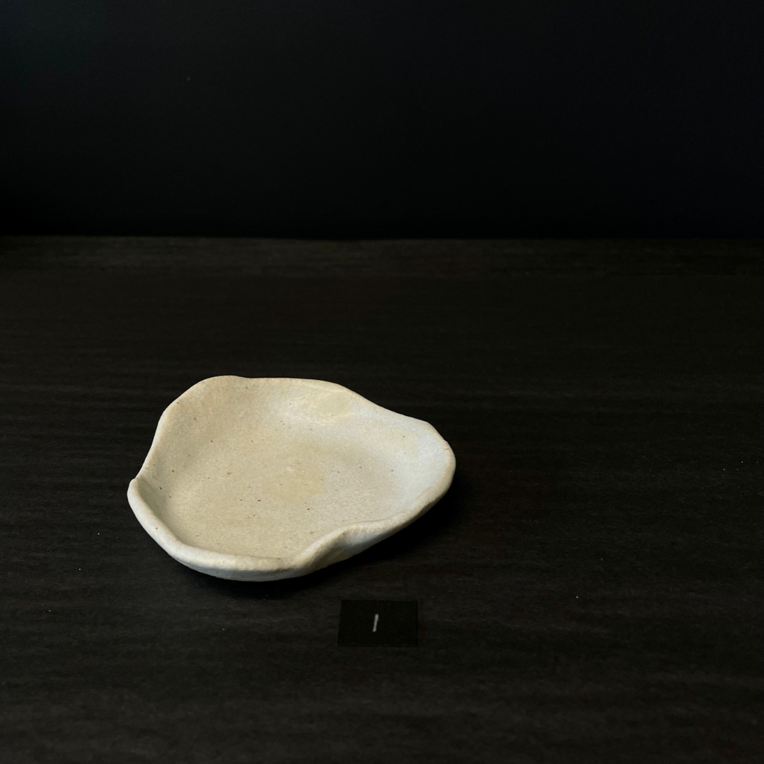 Lovinlife Co ByronBay – handmade Ceramic Smudging Plate for your Smudge sticks or Palo Santo, soap or trinkets – size 1 pictured - available at LOVINLIFE Co Byron Bay for all your gifts, candles and interior decorating needs