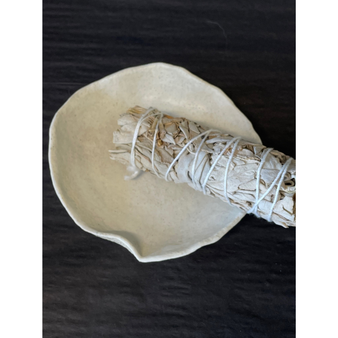 Lovinlife Co ByronBay – handmade Ceramic Smudging Plate for your Smudge sticks or Palo Santo, soap or trinkets – pictured as flat lay with sage smudging stick - available at LOVINLIFE Co Byron Bay for all your gifts, candles and interior decorating needs