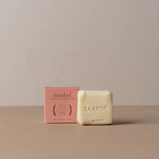 Lovinlife Co ByronBay – Saarde Istanbul Olive Oil Bar Soap – Clove, Sandalwood & Cardamom scent - pictured on bench with box - available at LOVINLIFE Co Byron Bay for all your gifts, candles and interior decorating needs