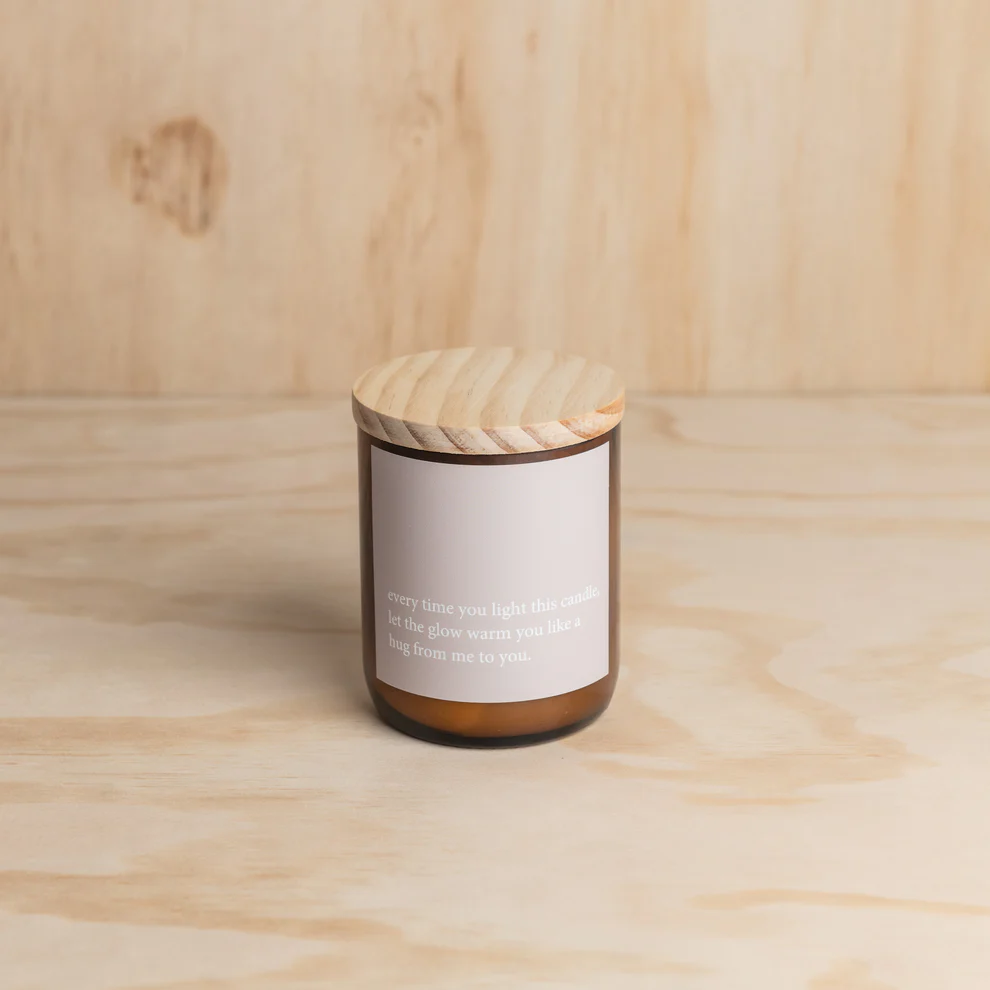 The Commonfolk Heart felt Quote Candle - A Hug From Me To You - in reusable glass jar with wood lid - Stocked at LOVINLIFE Co Byron Bay for all your gifts, candles and interior decorating needs