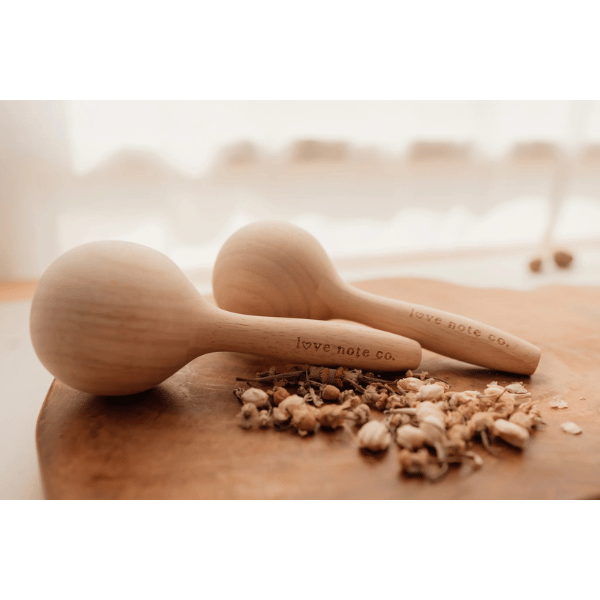 2 x Maracas made with FSC certified oak wood. All  instruments by Love Note Co are handmade items, non-toxic, eco-friendly and sustainably sourced. Stocked at LOVINLIFE Co Byron Bay for all your gifts, candles and interior decorating needs