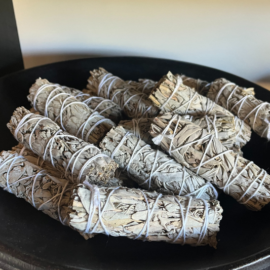 Lovinlife Co ByronBay - Sage Smudge Sticks - Burning Ritual Stick - close up of sage sticks in wooden bowl - available at LOVINLIFE Co Byron Bay for all your gifts, candles and interior decorating needs