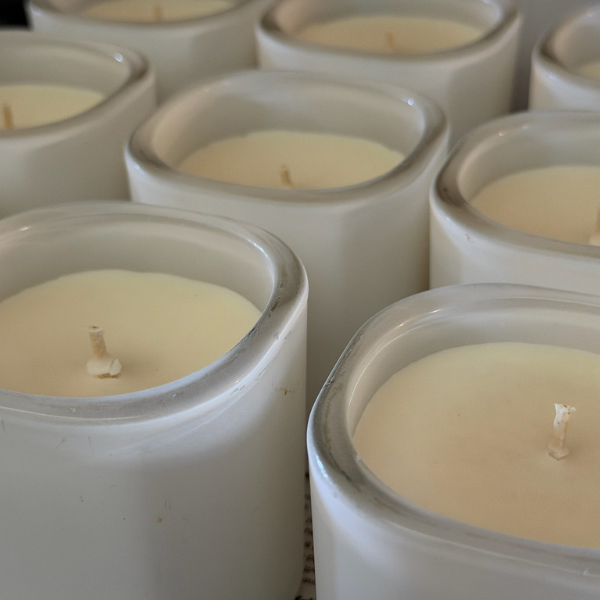 Candle LovinlifeCo - Byron Bay Blend - LeCube Jar - White