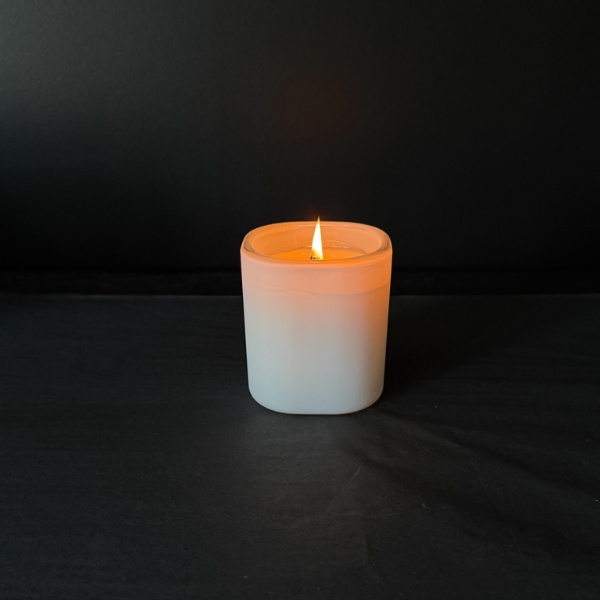 Candle LovinlifeCo - Byron Bay Blend - LeCube Jar - White