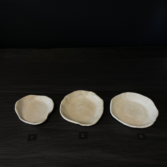 Lovinlife Co ByronBay – handmade Ceramic Smudging Plate for your Smudge sticks or Palo Santo, soap or trinkets – all sizes pictured as flat lay - available at LOVINLIFE Co Byron Bay for all your gifts, candles and interior decorating needs